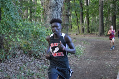 Cavaliers Cross Country Team Has Strong Showing In First Meet