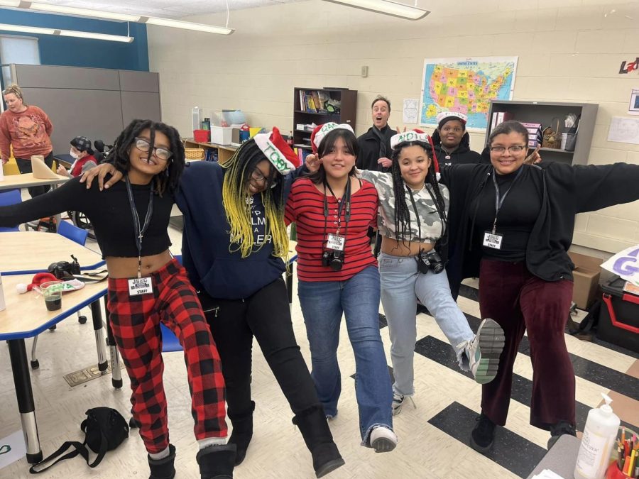 Holly-Daze Craziness Adds Joy To JSEC Students & Families