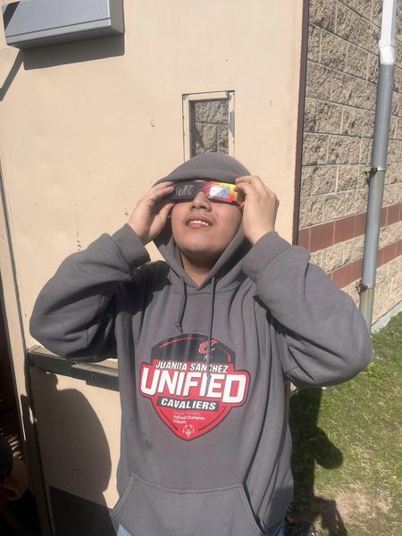 JSEC Students View 2024s Solar Eclipse In Style