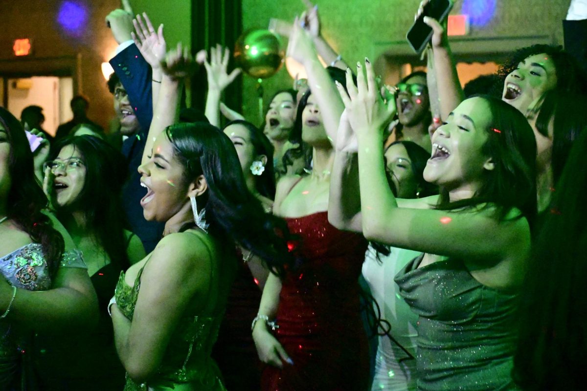 JSEC Prom--A Night To Remember--A Student's Vantage Point--Lot's Of Photos